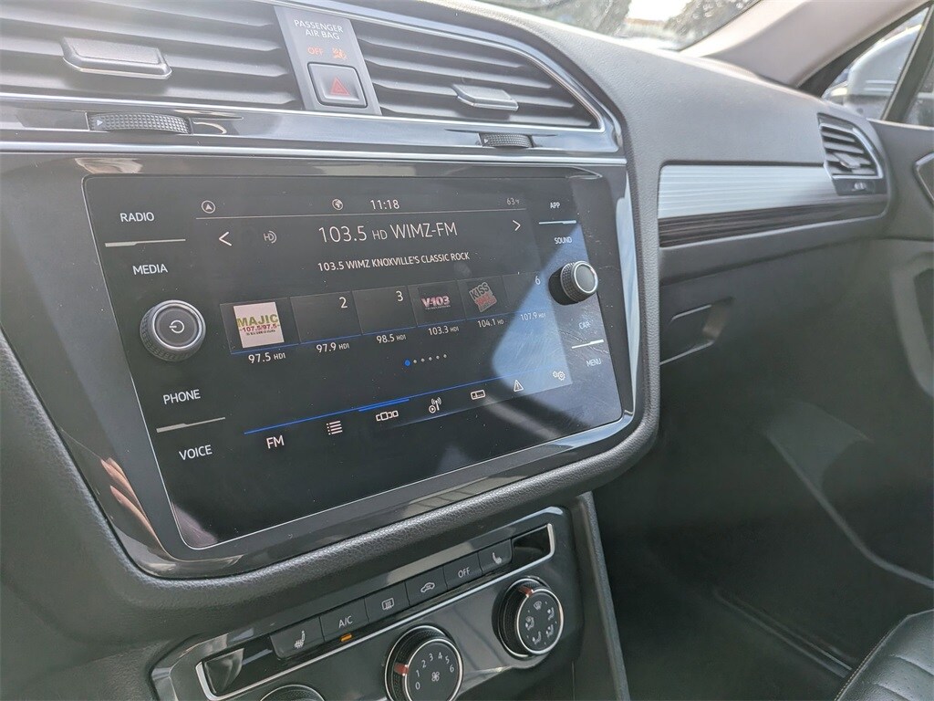 Thumbnail: 2024 Volkswagen Tiguan - 17