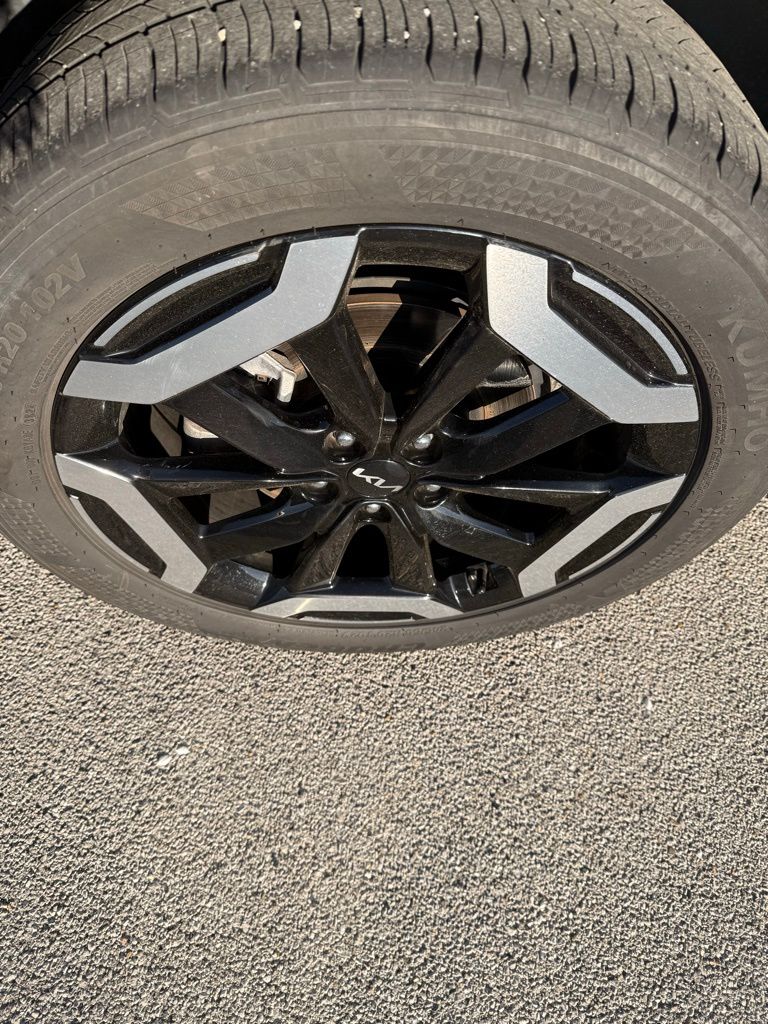 Thumbnail: 2025 Kia Telluride - 8