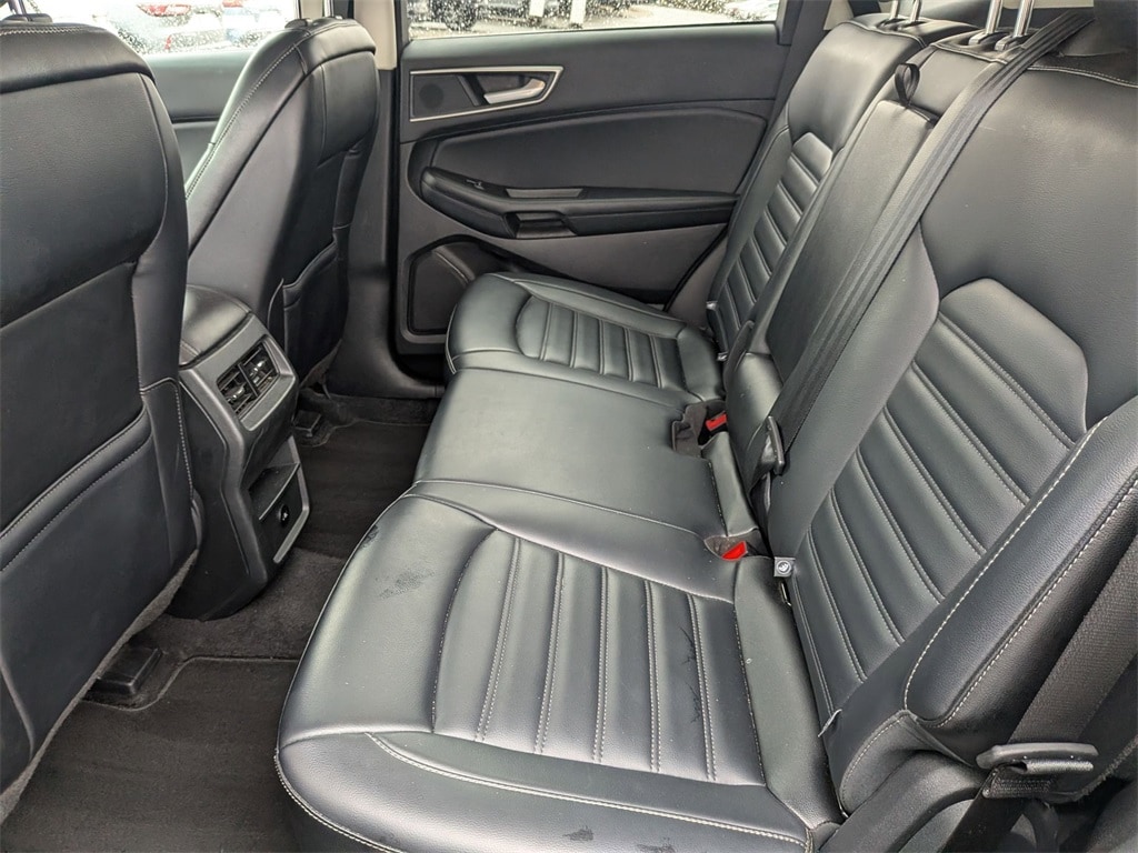 Thumbnail: 2024 Ford Edge - 25