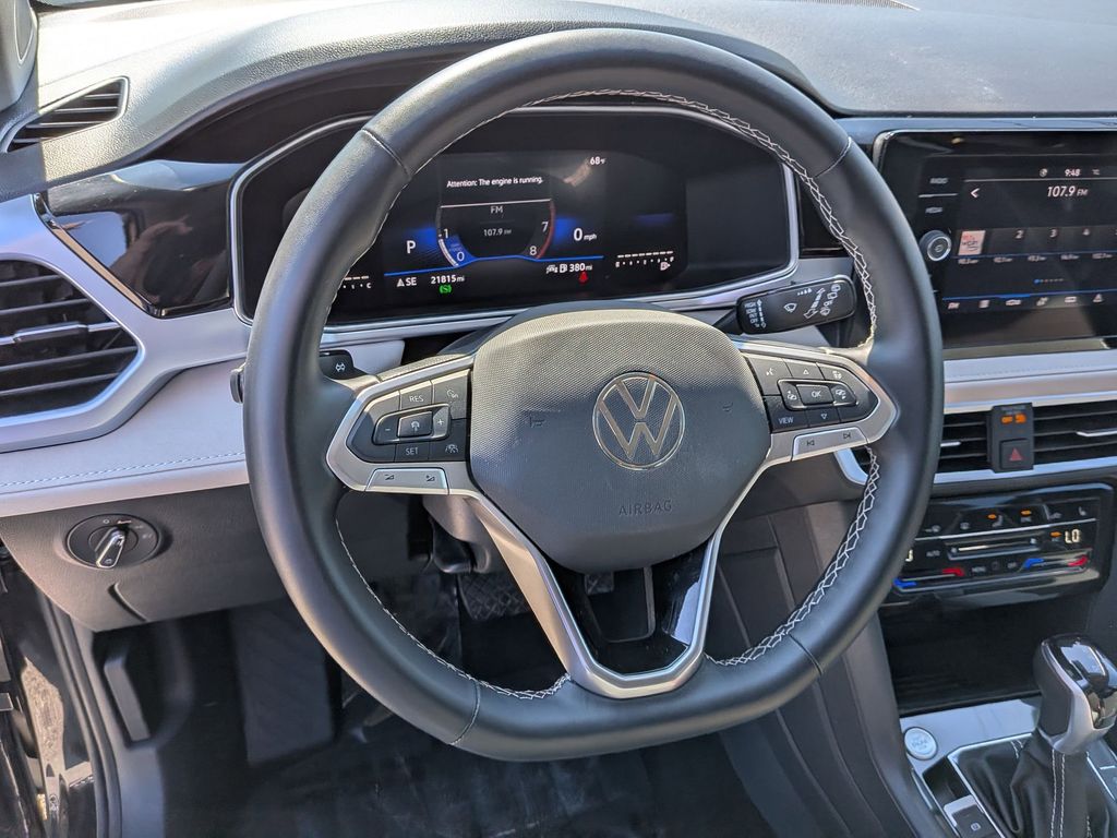 Thumbnail: 2025 Volkswagen Taos - 20