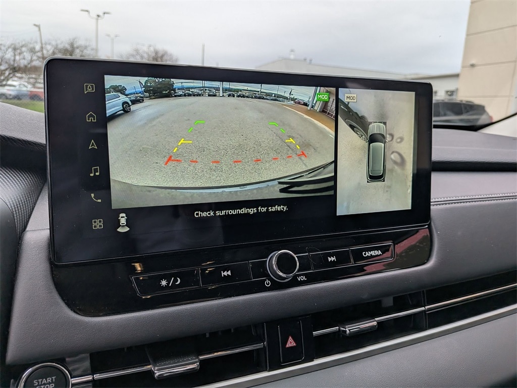 Thumbnail: 2025 Mitsubishi Outlander - 19