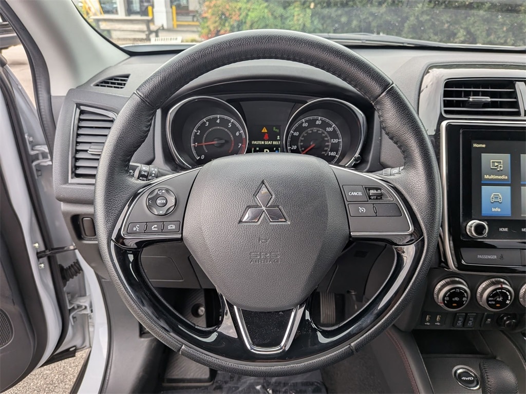 Thumbnail: 2024 Mitsubishi Outlander Sport - 23