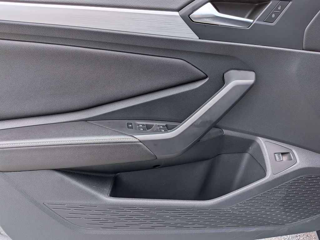 Thumbnail: 2025 Volkswagen Jetta - 11