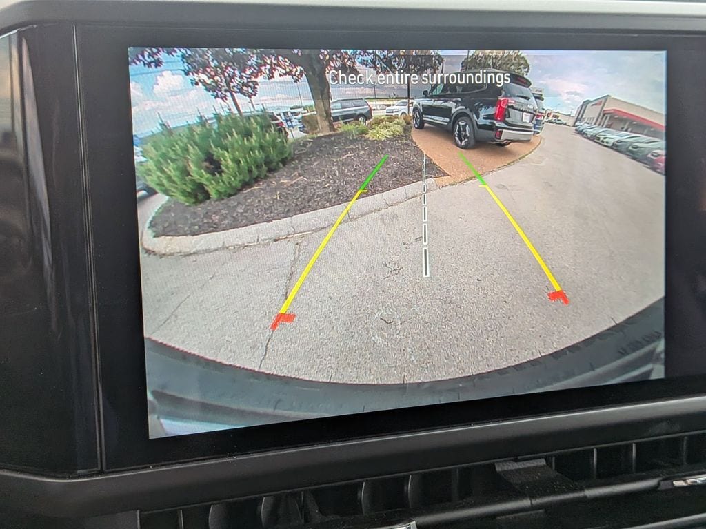 Thumbnail: 2025 Jeep Wrangler - 16