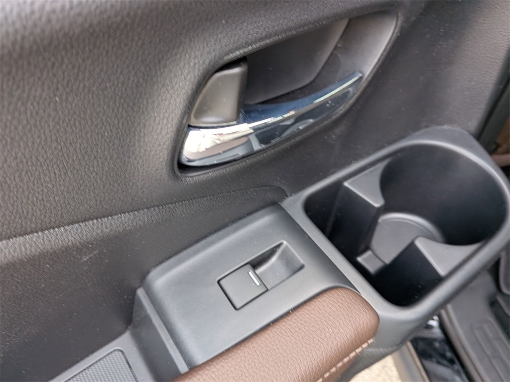 Thumbnail: 2025 Honda Ridgeline - 24