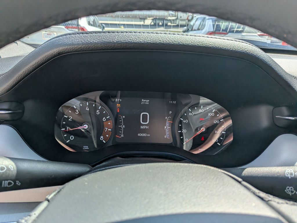 Thumbnail: 2025 Jeep Compass - 17