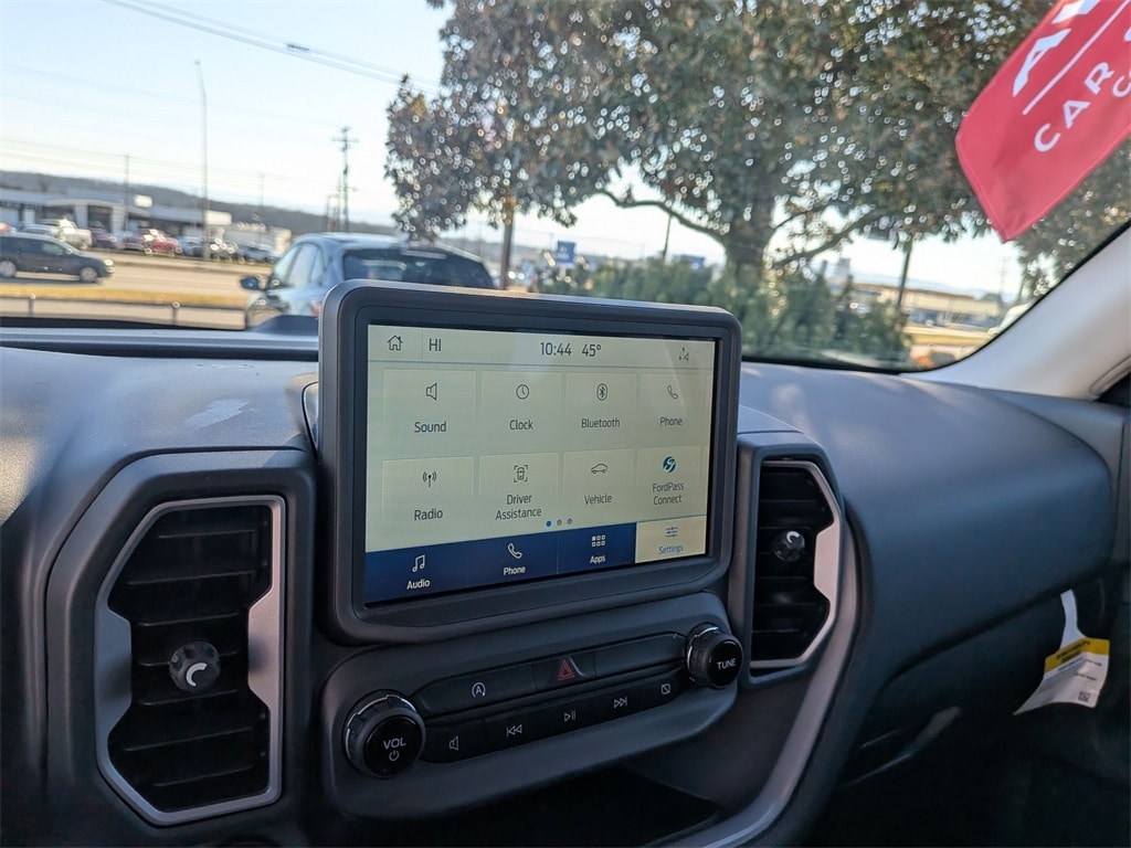 Thumbnail: 2024 Ford Bronco Sport - 17