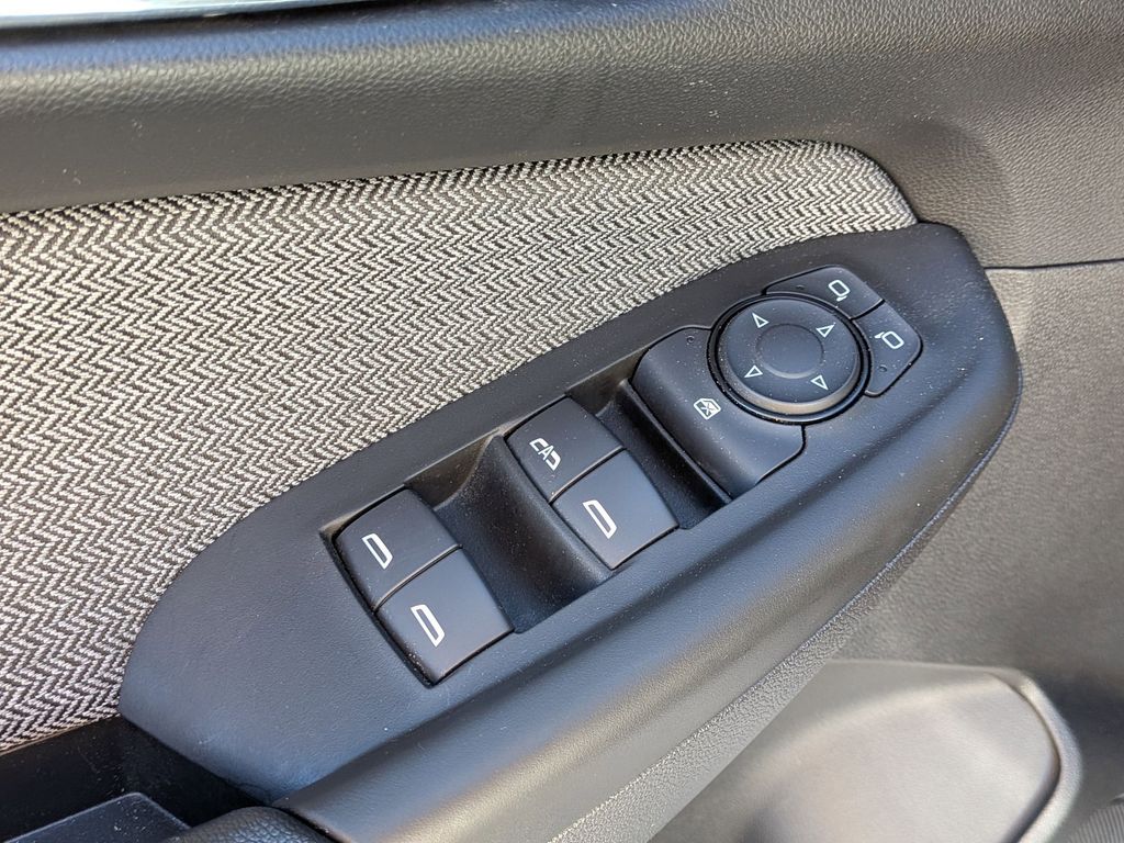 Thumbnail: 2025 Chevrolet TrailBlazer - 13