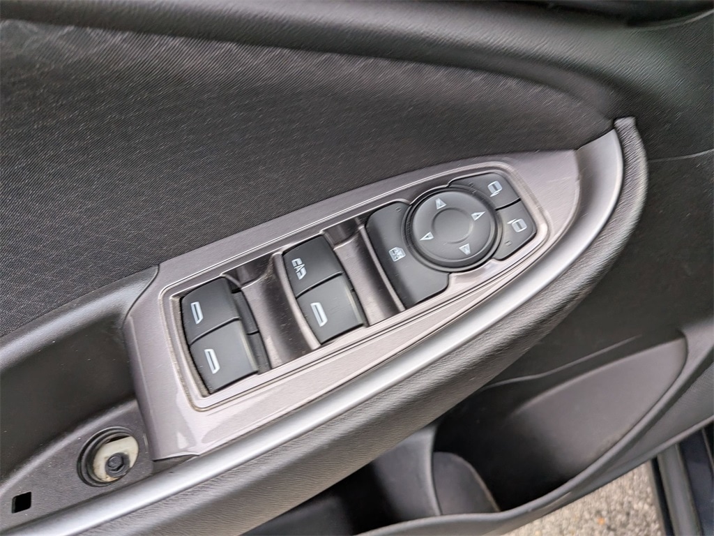 Thumbnail: 2023 Chevrolet Malibu - 13