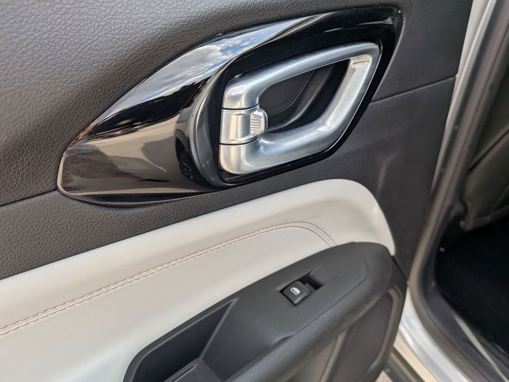 Thumbnail: 2025 Jeep Compass - 28