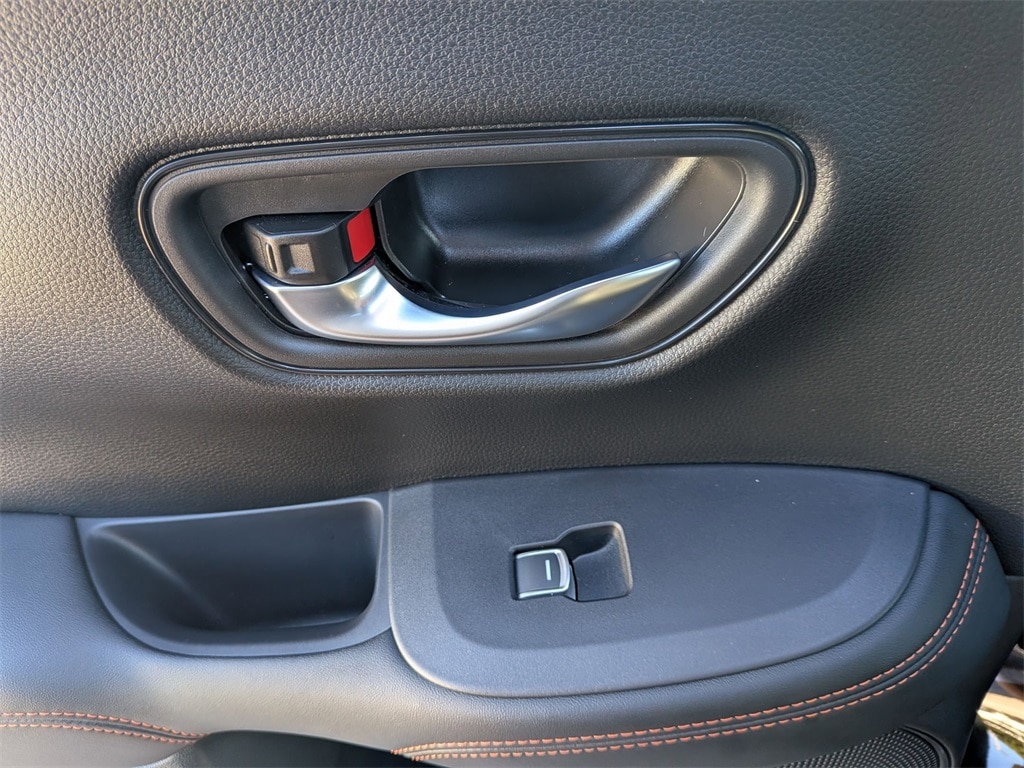 Thumbnail: 2025 Honda HR-V - 26