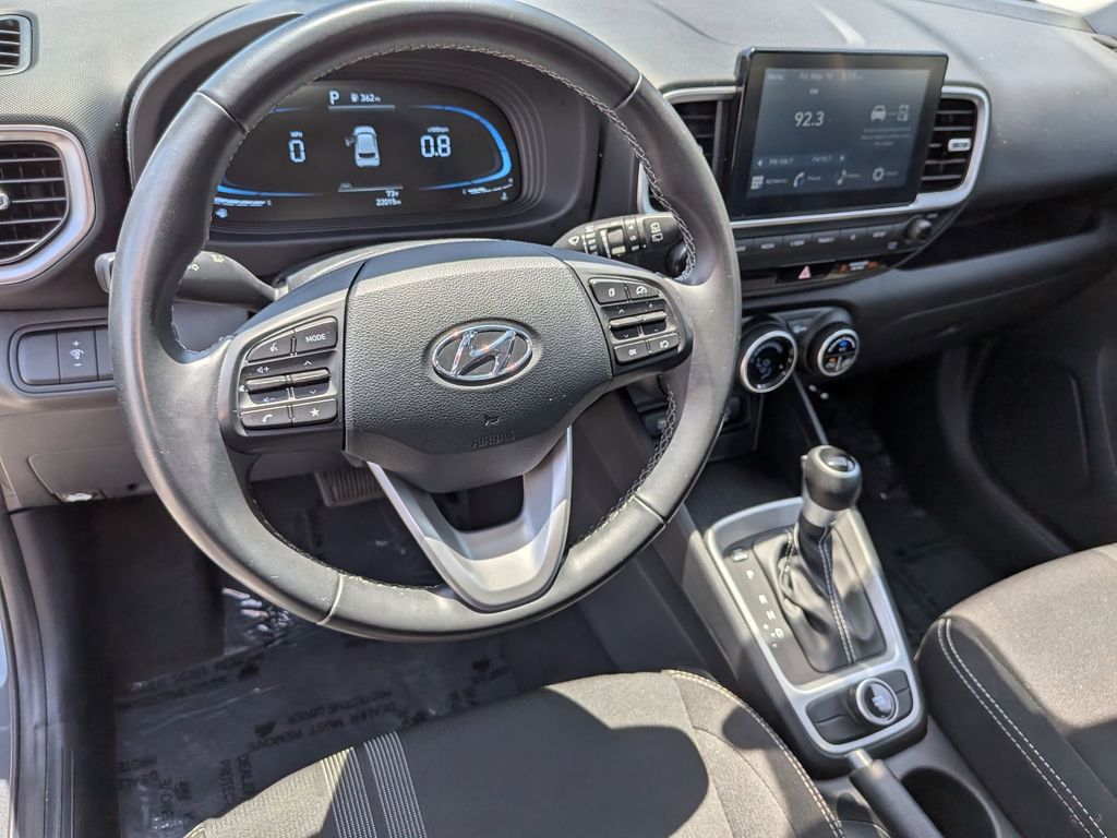 Thumbnail: 2025 Hyundai Venue - 14
