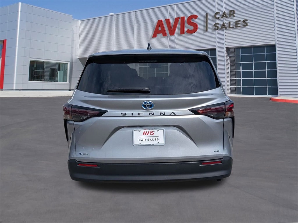 Thumbnail: 2025 Toyota Sienna - 7