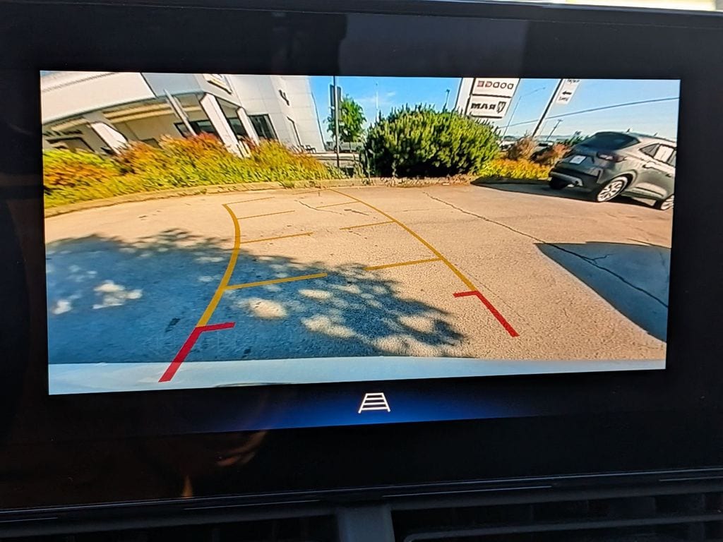 Thumbnail: 2025 Chevrolet Trax - 16