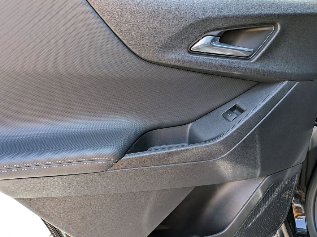 Thumbnail: 2025 Chevrolet Equinox - 20