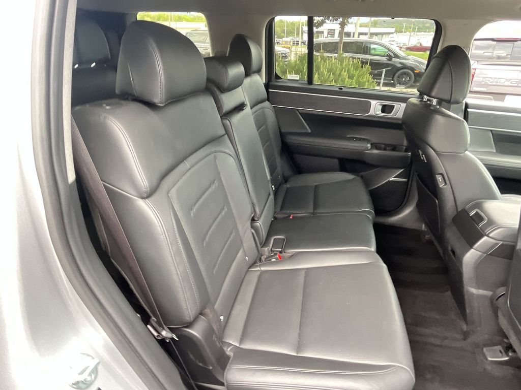 Thumbnail: 2025 Hyundai Santa Fe - 31