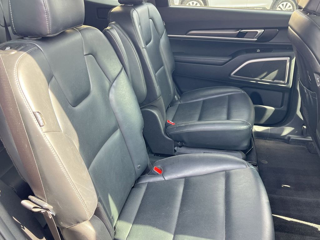 Thumbnail: 2025 Kia Telluride - 30