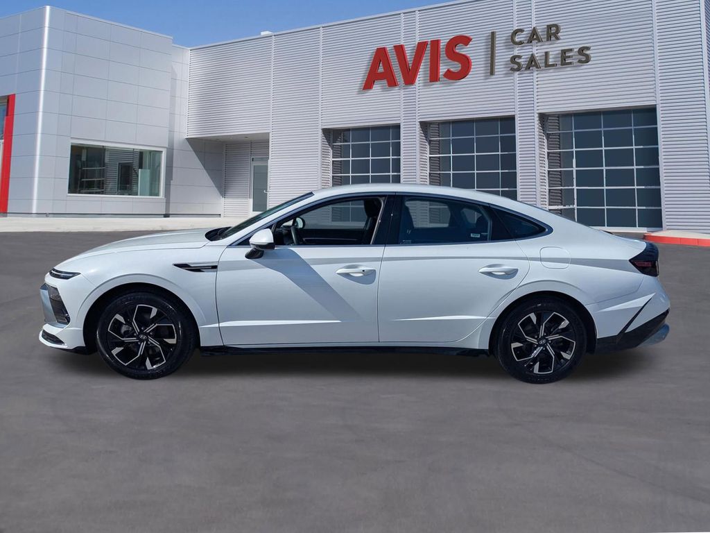 Thumbnail: 2025 Hyundai Sonata - 10