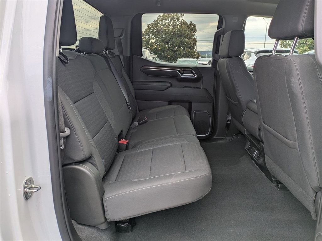 Thumbnail: 2023 Chevrolet Silverado 1500 - 29