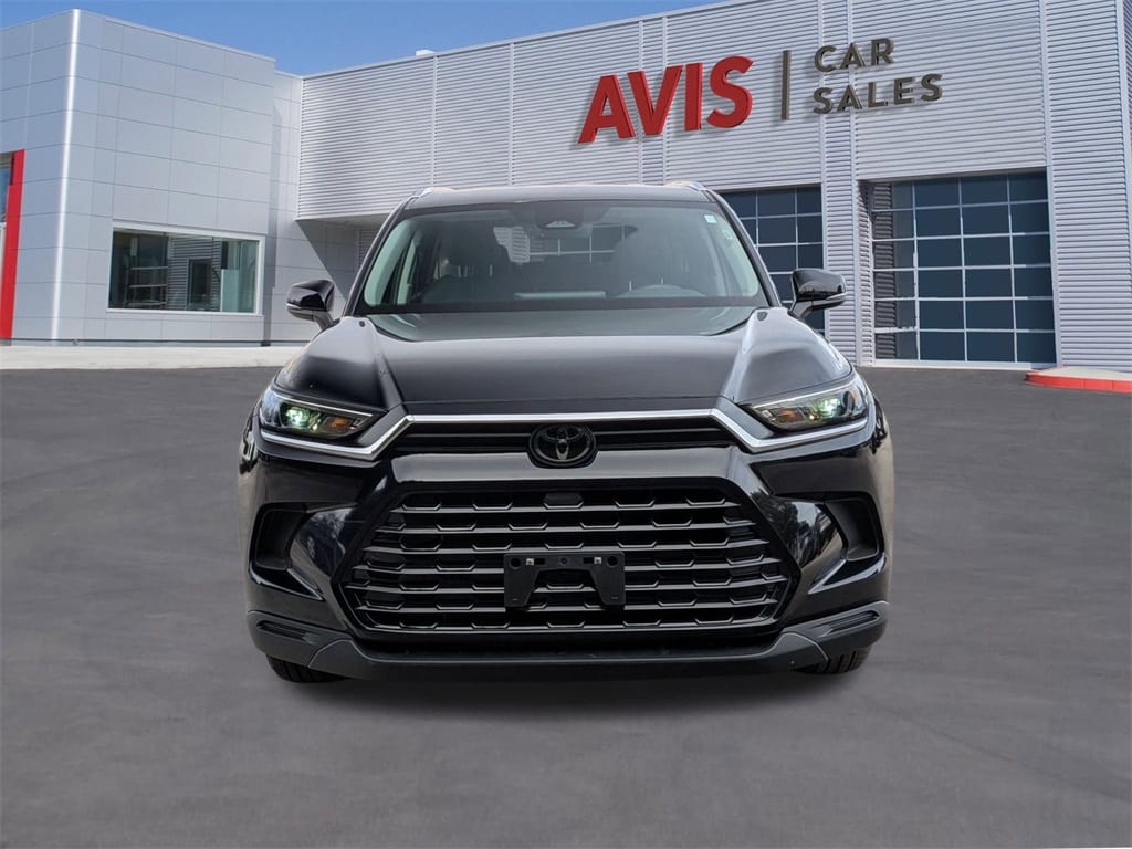 Thumbnail: 2025 Toyota Grand Highlander - 2