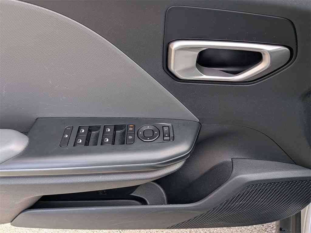 Thumbnail: 2025 Kia K4 - 11