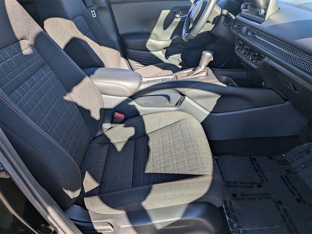 Thumbnail: 2025 Honda HR-V - 33