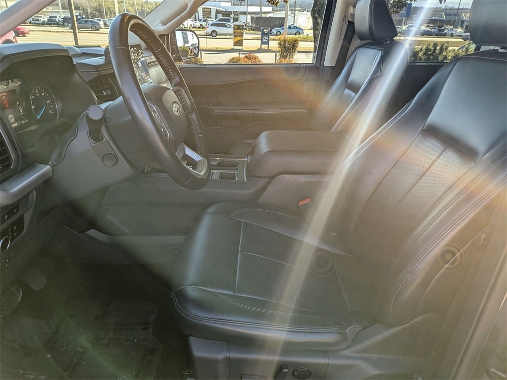 Thumbnail: 2024 Ford Expedition MAX - 21