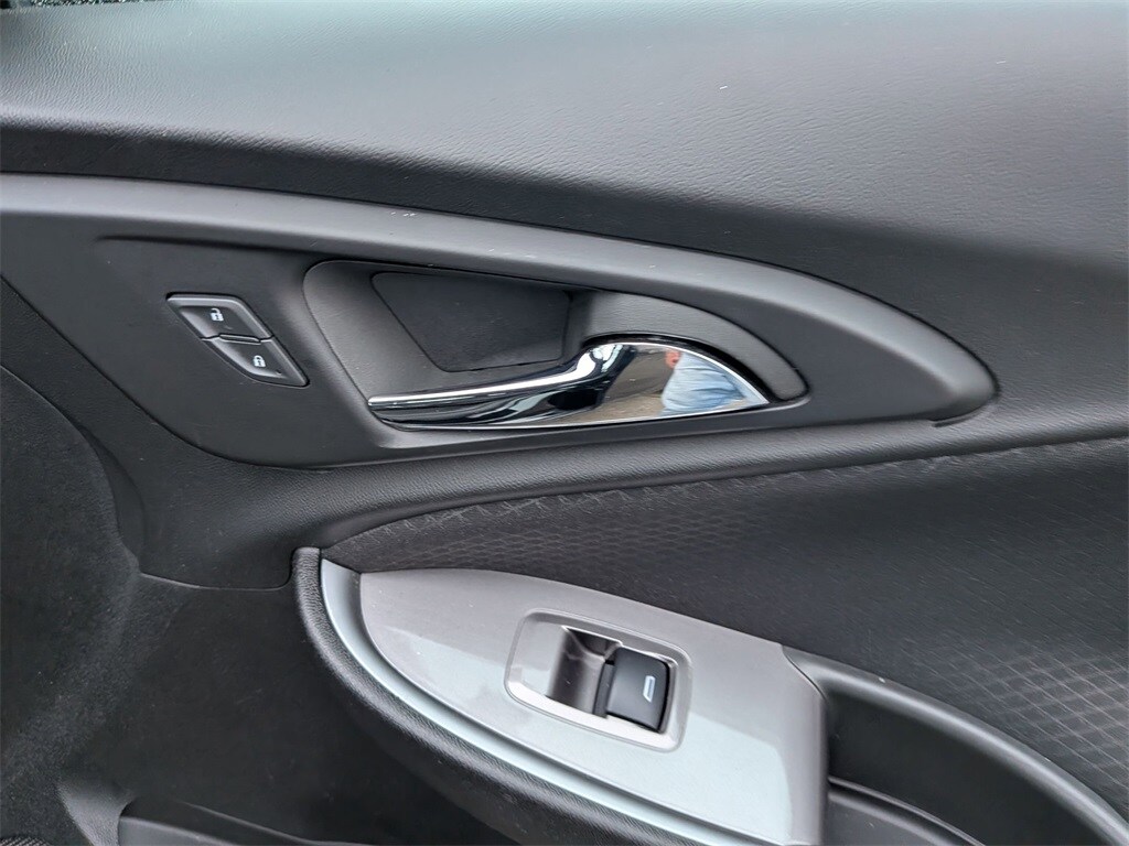 Thumbnail: 2024 Chevrolet Malibu - 31