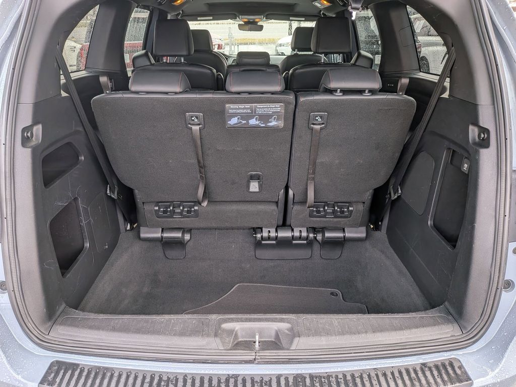 Thumbnail: 2025 Honda Odyssey - 24