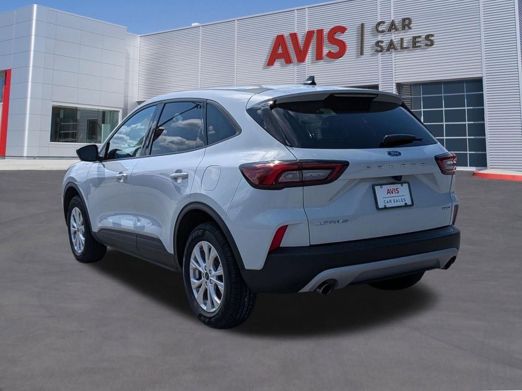 Thumbnail: 2025 Ford Escape - 9