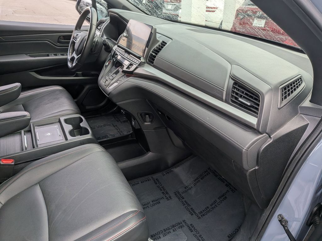 Thumbnail: 2025 Honda Odyssey - 27