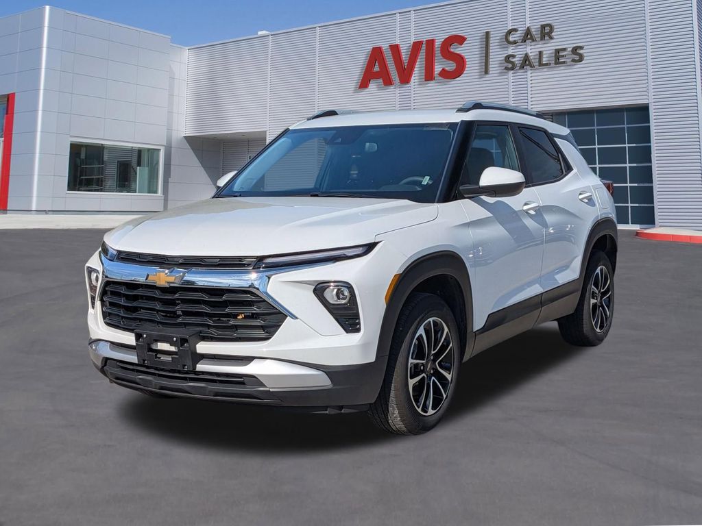 Thumbnail: 2025 Chevrolet TrailBlazer - 1