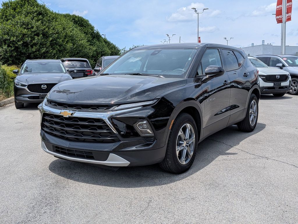 2025 Chevrolet Blazer 2.0T 2LT FWD's photo