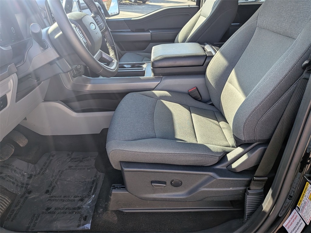 Thumbnail: 2025 Ford F-150 - 22