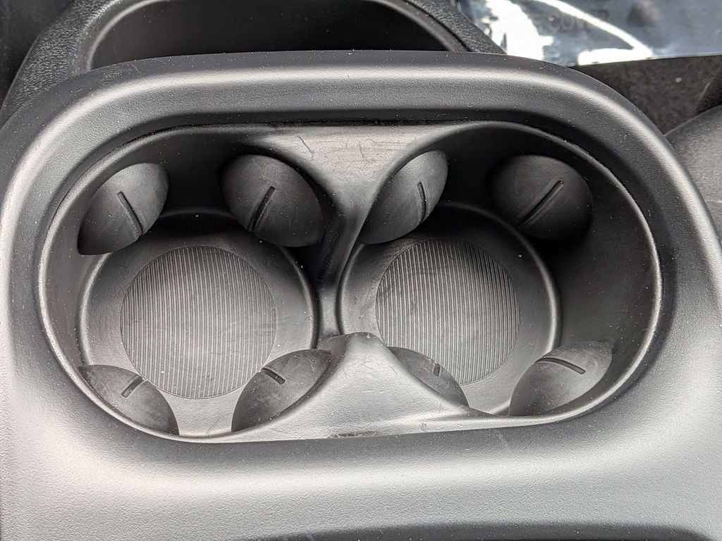 Thumbnail: 2025 Chrysler Pacifica - 22