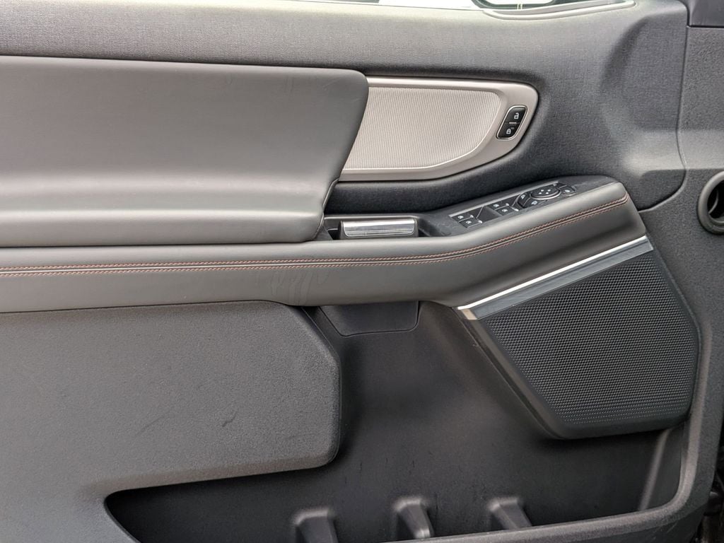 Thumbnail: 2025 Ford Expedition - 11