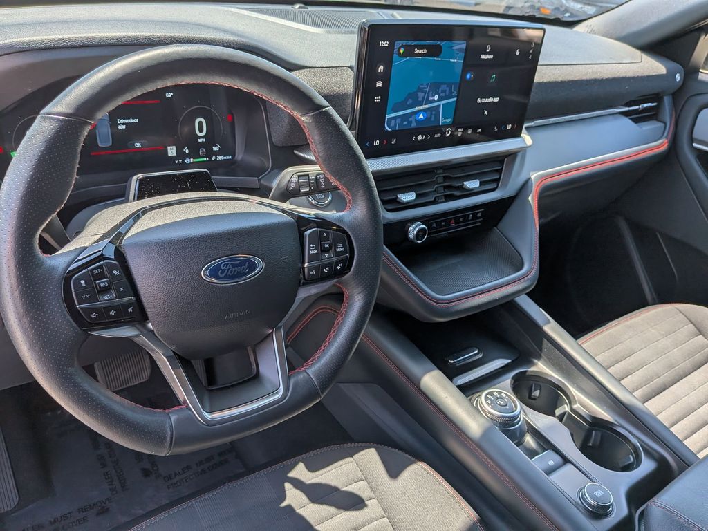 Thumbnail: 2025 Ford Explorer - 15