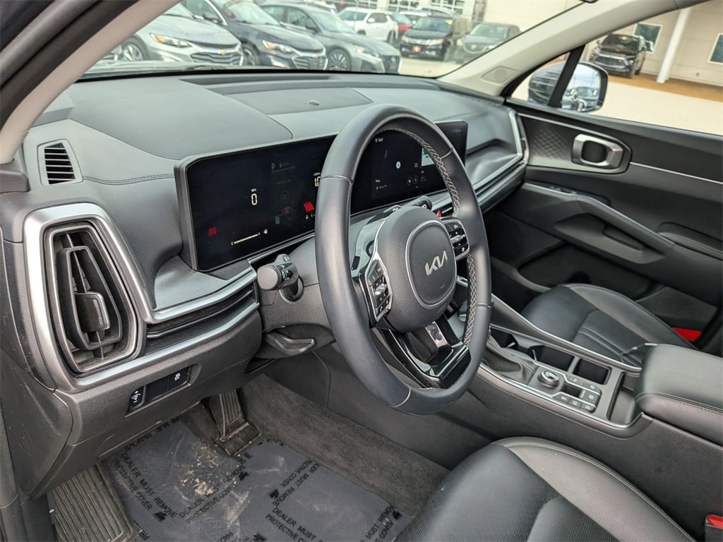 Thumbnail: 2024 Kia Sorento - 15