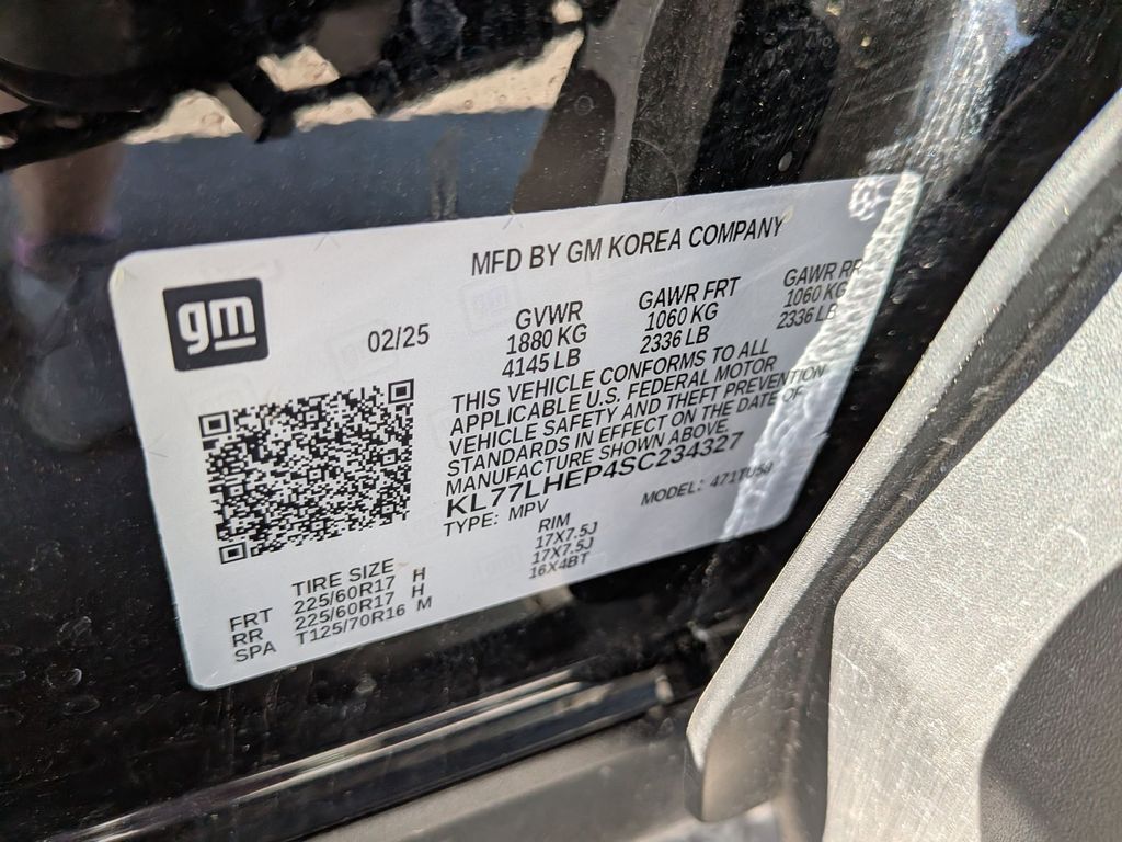 Thumbnail: 2025 Chevrolet Trax - 32