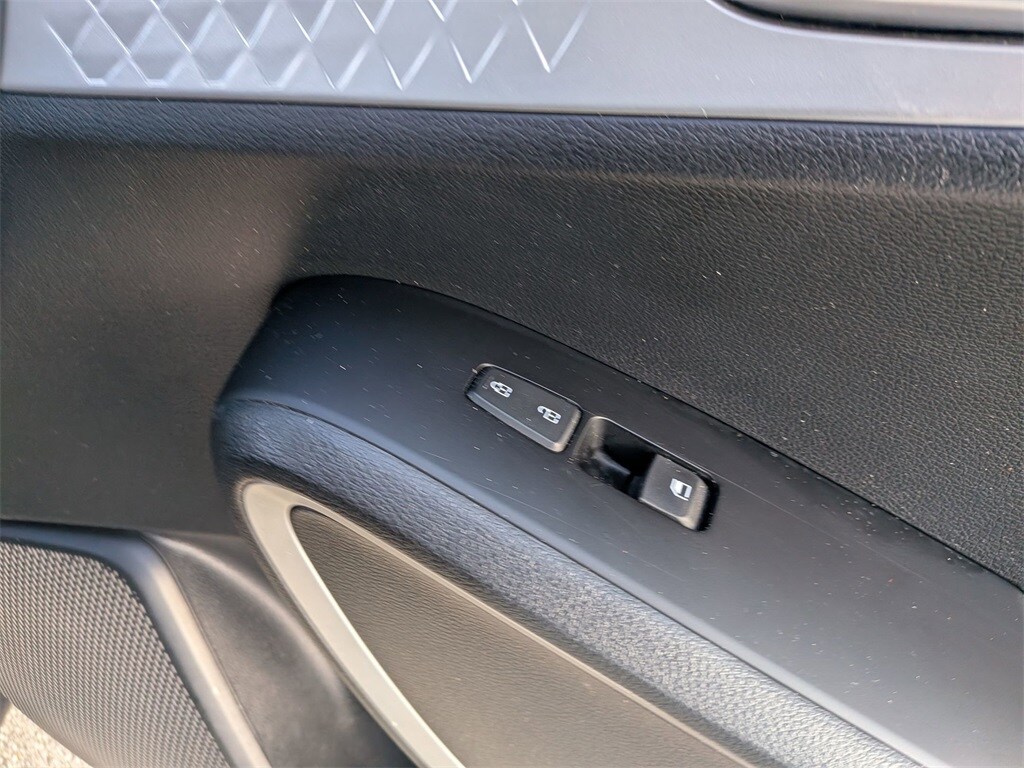 Thumbnail: 2024 Kia Soul - 32