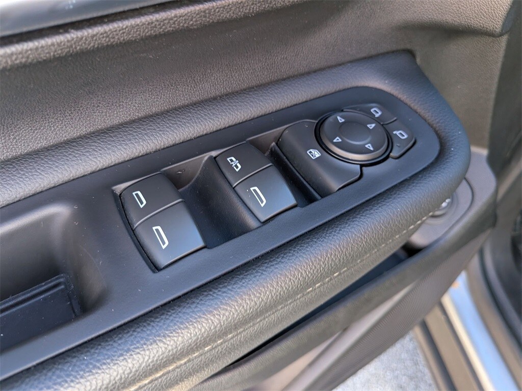 Thumbnail: 2024 GMC Terrain - 10