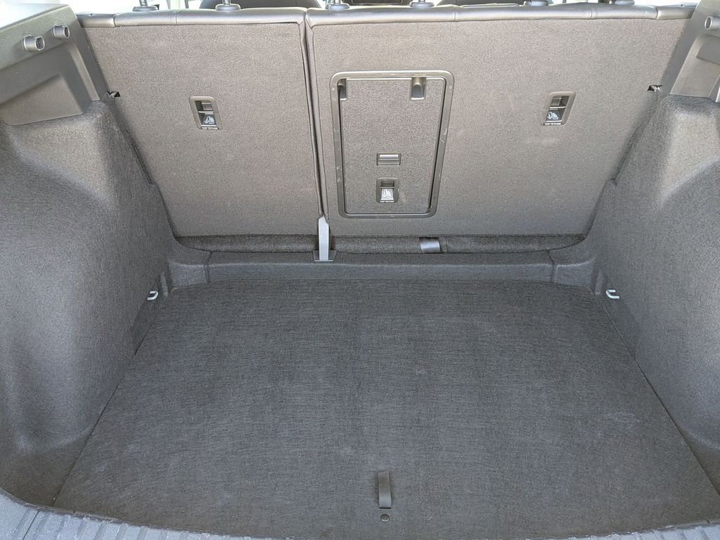 Thumbnail: 2025 Volkswagen Taos - 27