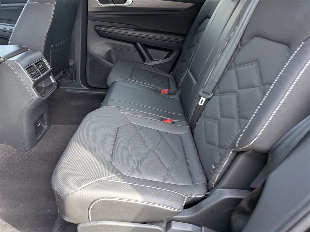 Thumbnail: 2024 Volkswagen Atlas - 26