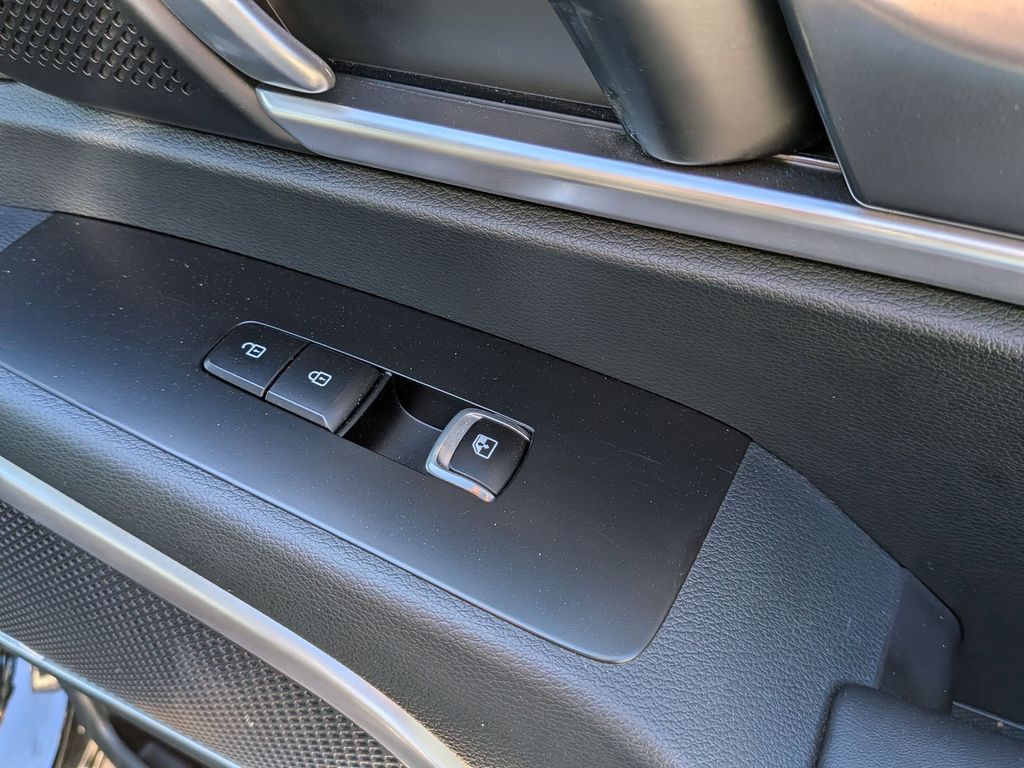 Thumbnail: 2025 Kia Telluride - 36