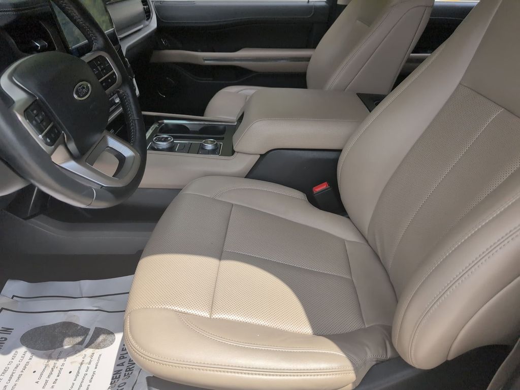 Thumbnail: 2024 Ford Expedition MAX - 25