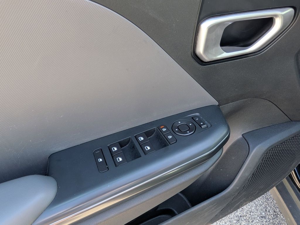 Thumbnail: 2025 Kia K4 - 13