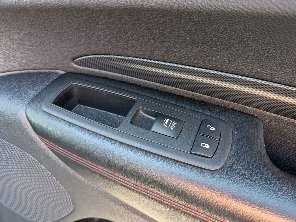 Thumbnail: 2025 Dodge Durango - 34