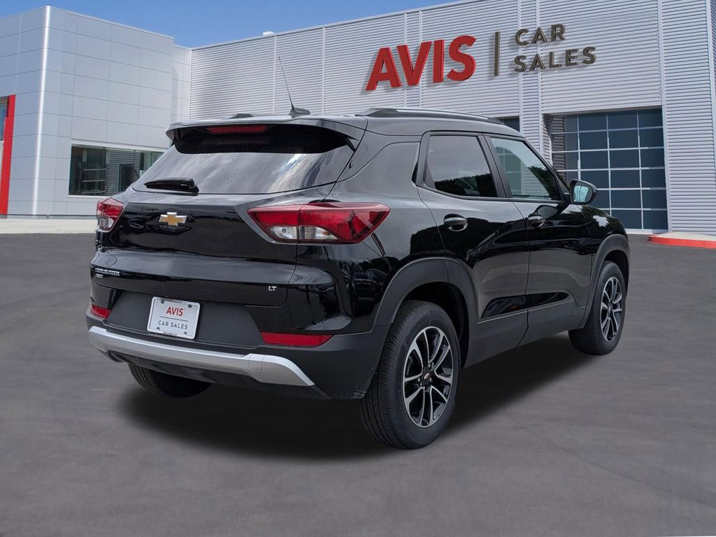 Thumbnail: 2025 Chevrolet TrailBlazer - 6