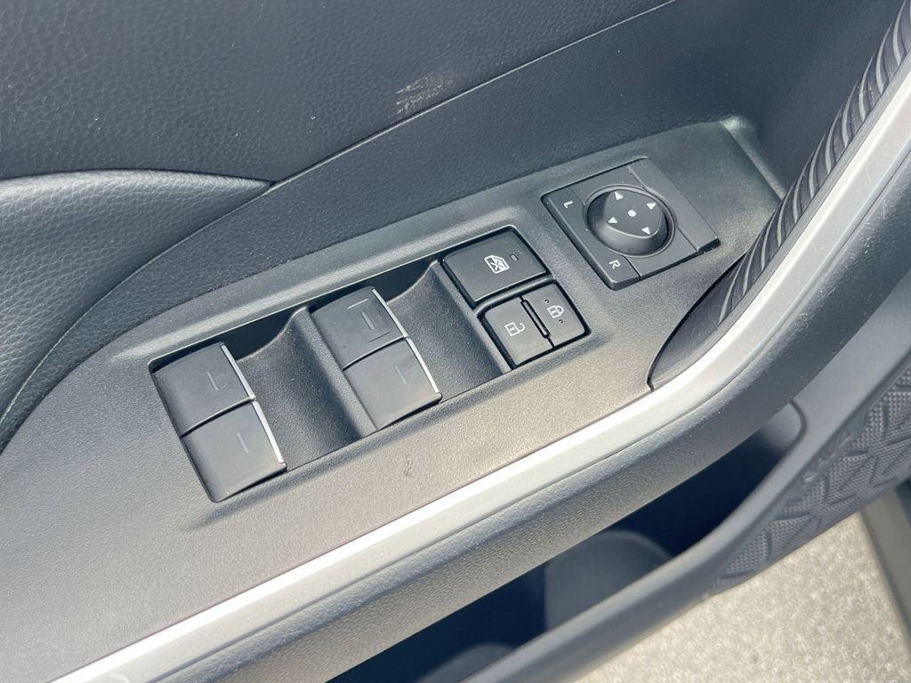 Thumbnail: 2025 Toyota RAV4 - 13