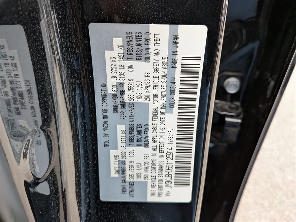 Thumbnail: 2025 Mazda CX-70 - 36